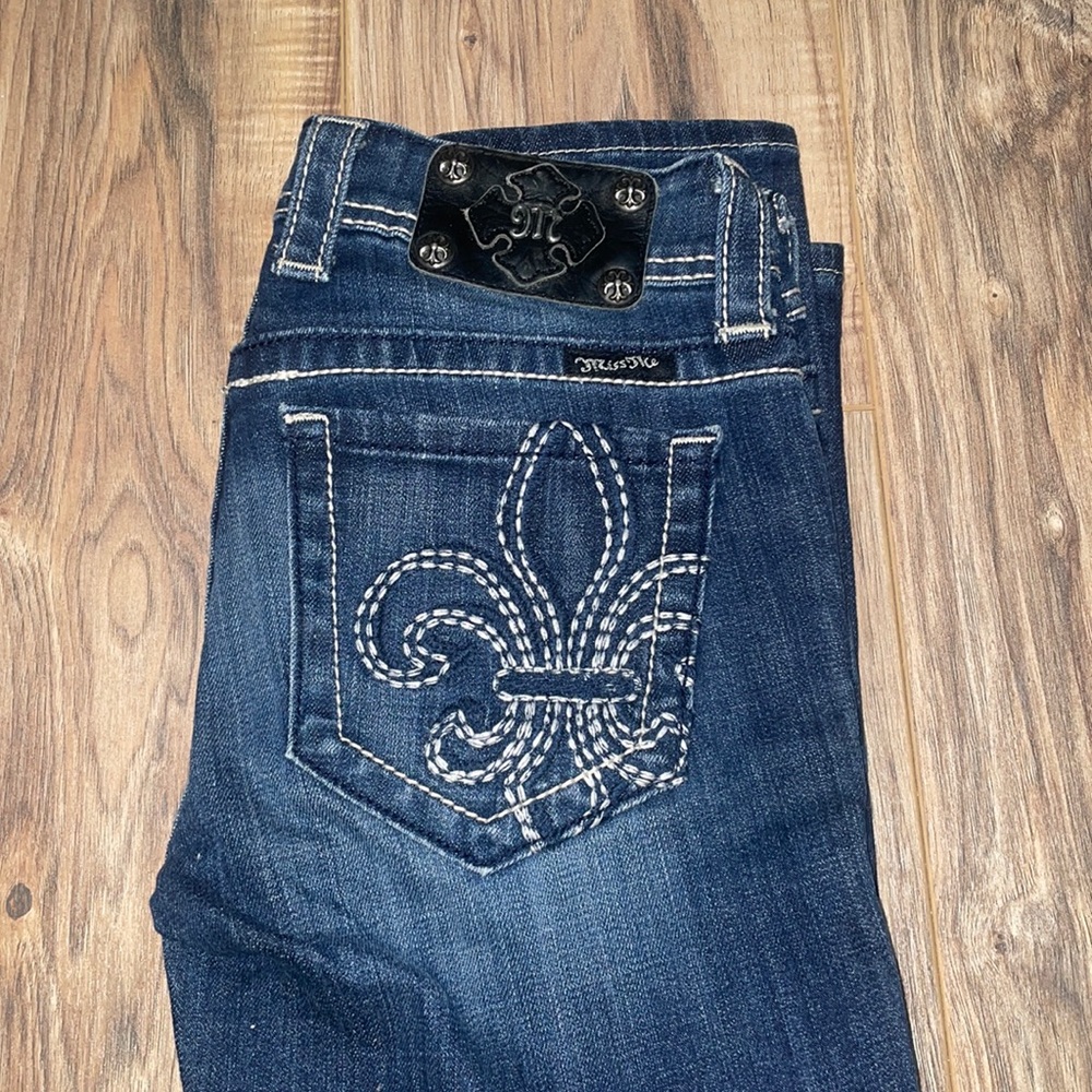 Miss Me Capris Size 27